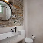 Porto Sereno Andros * Gavrio