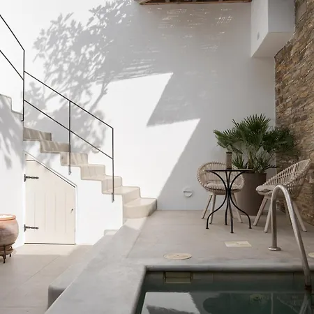 Lejlighed Porto Sereno Andros Gavrio